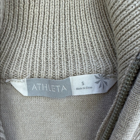 Athleta Knit Sweater Vest Full Zip with pockets Cream Beige Womens small - Picture 6 of 7